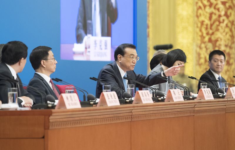 2018年李克強總理會見采訪兩會的中外記者并回答提問-中英文對照(2)