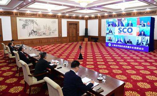 【講話致辭】王毅在上海合作組織成員國外長視頻會議上的發言-中英文對照