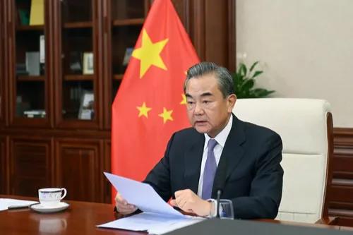 【講話致辭】王毅在二十國集團(tuán)外長視頻會議上的發(fā)言-中英對照